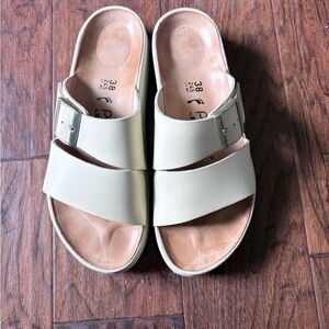 Papillo/Birkenstock Almina Cream Sandals with Buckle